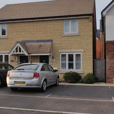 Hotel 30 Aldiss Drive Kingston Bagpuze Exterior foto